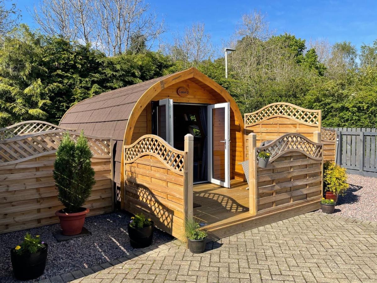 Conifer Cabins Fort William Exterior foto